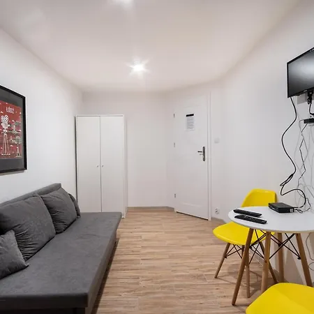 Apartamento Revolution Aparts - Rewolucji 27 Łódź