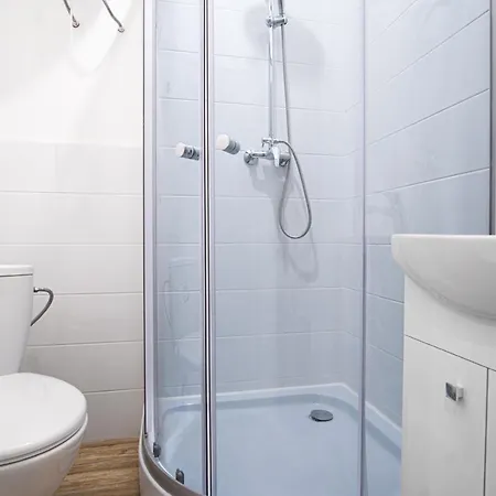 Apartment Revolution Aparts - Rewolucji 27