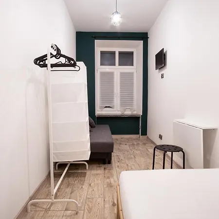 Apartamento Revolution Aparts - Rewolucji 27 *