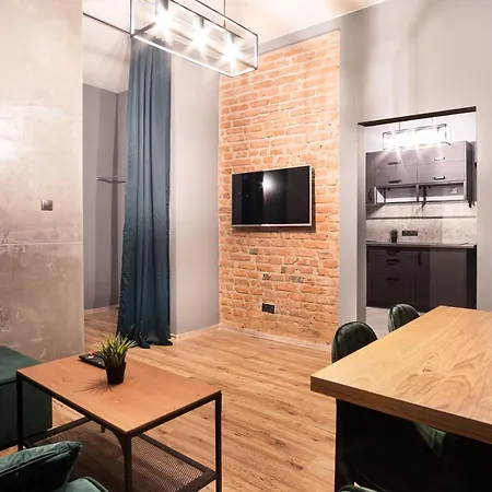 Revolution Aparts - Rewolucji 27